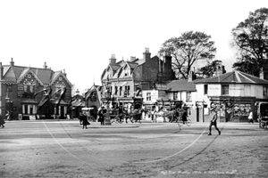 High Road, Streatham  in South West London c1900s