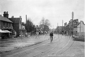Picture of Hants - Hartley Wintney, High Street c1900s - N3743