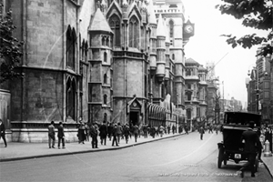 Picture of London - The Strand, The Law Courts c1910s - N4353